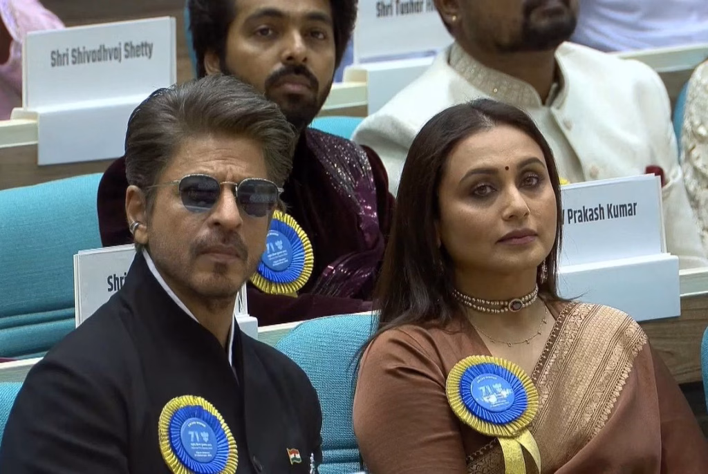 71वें राष्ट्रीय फिल्म पुरस्कार: SRK का पहला National Award: गौरी खान का ‘Special Mantle’ Surprise 1 Rani Mukharjee and SRK